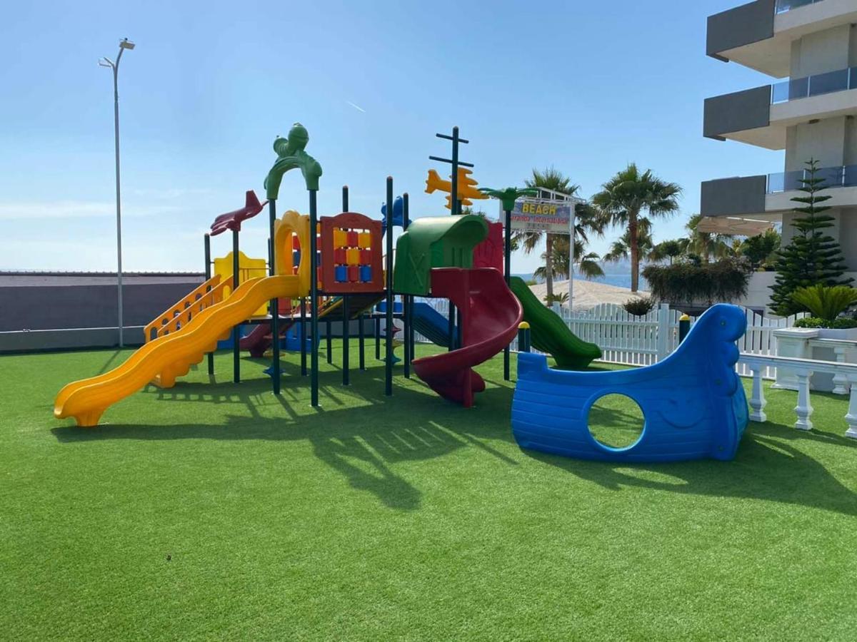 Residence Saranda International Buitenkant foto