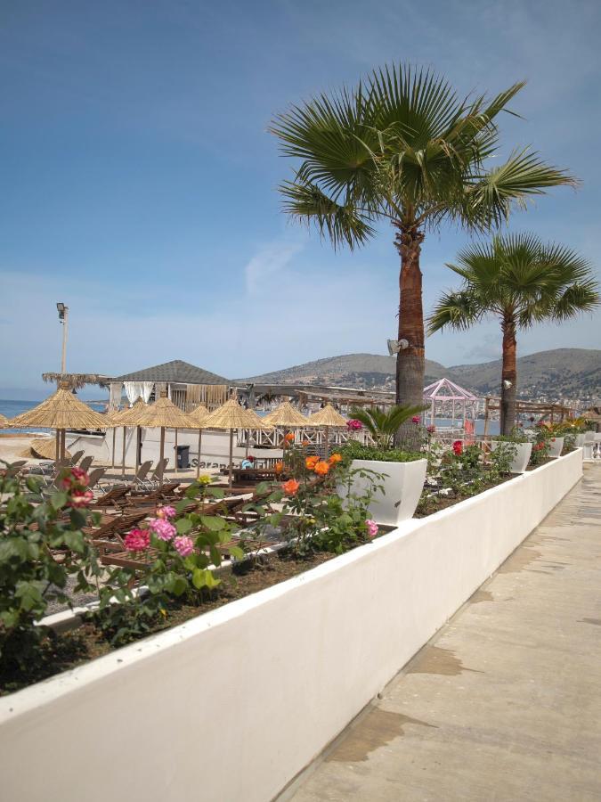 Residence Saranda International Buitenkant foto