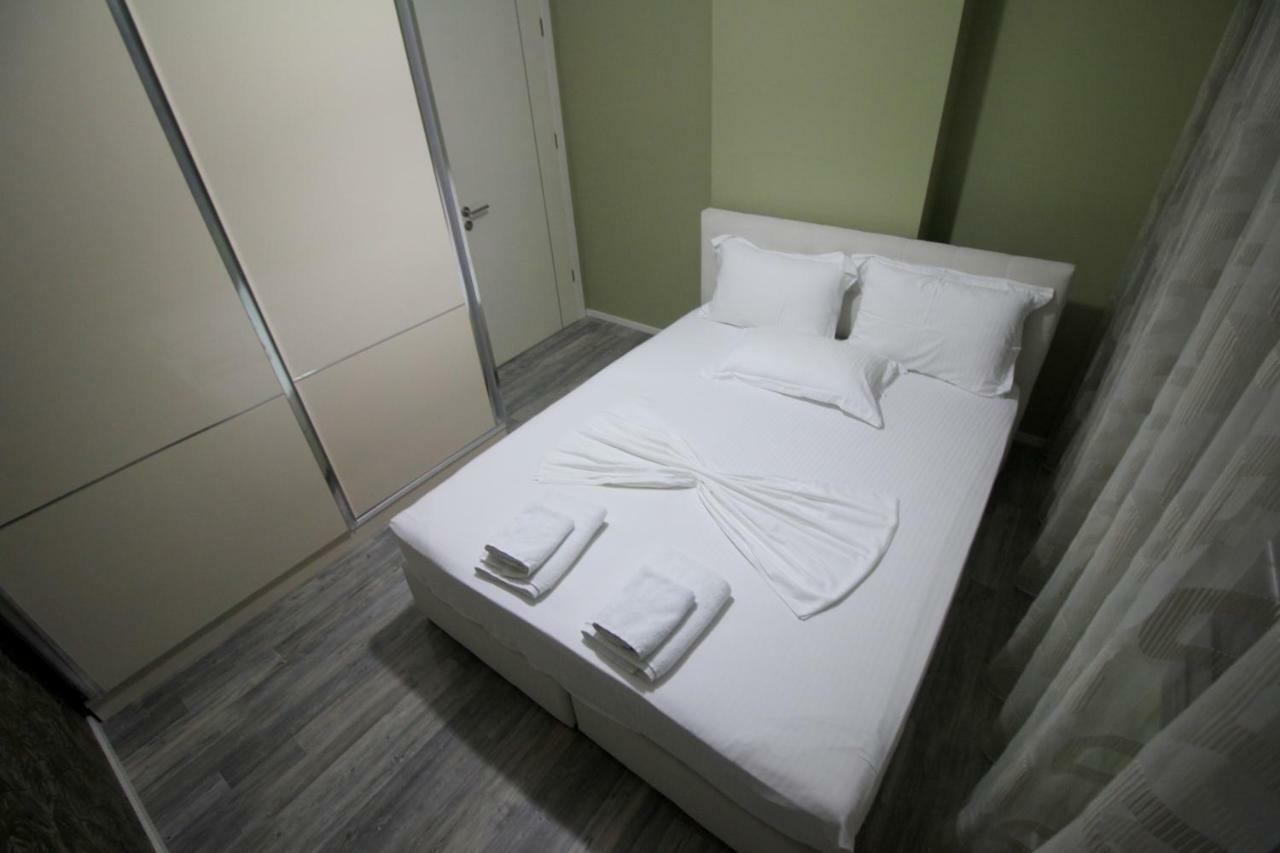 Residence Saranda International Buitenkant foto