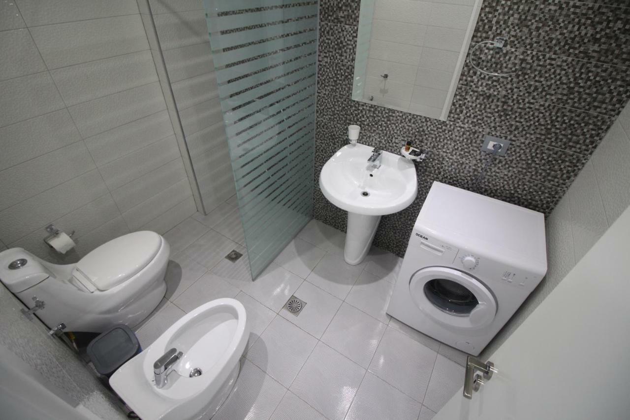Residence Saranda International Buitenkant foto